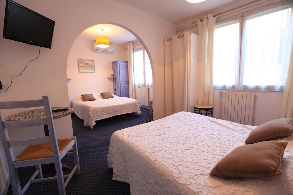 Hotel Le Saint Pierre Collioure Zimmer foto